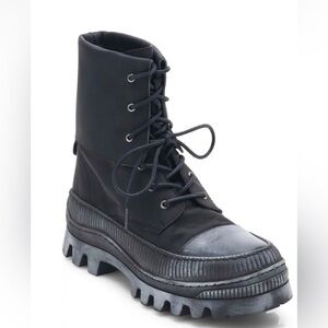 New Free People Goldie Lug Lace Up Leather Combat Boots Black Size 38.5 or 8.5